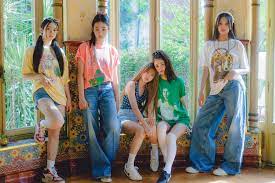 NewJeans - Alle Artikel