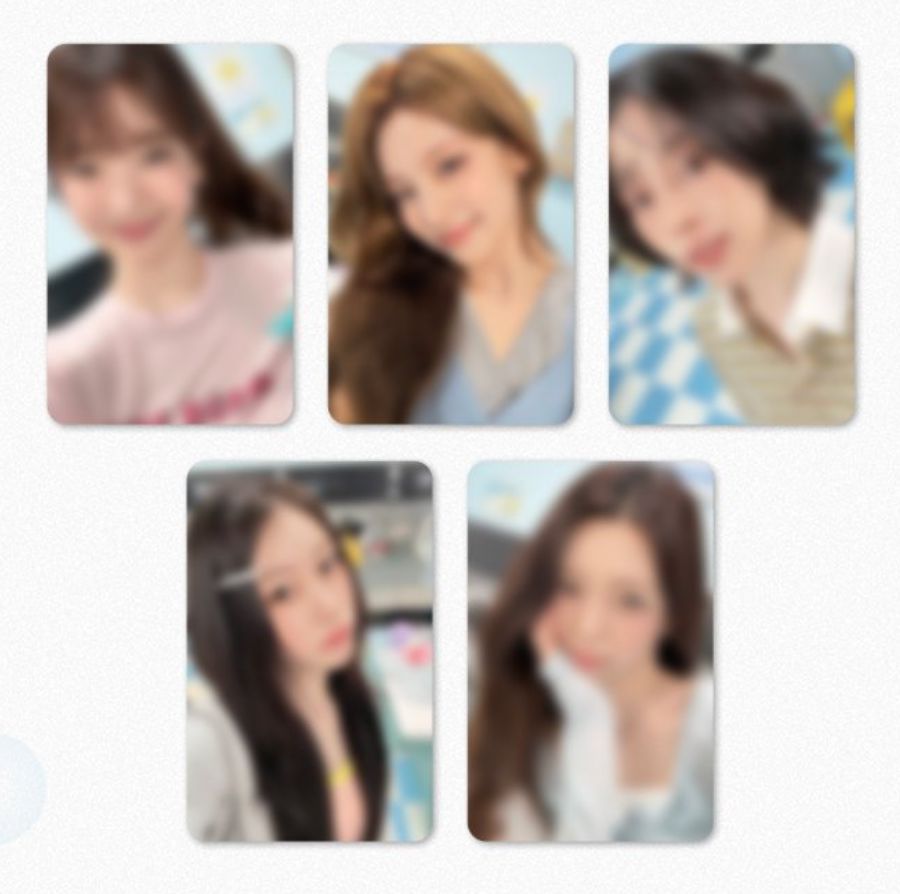 ITZY - 2027 SEASON'S GREETINGS (BUBBLERUSH) + Apple Music Gift Nolae