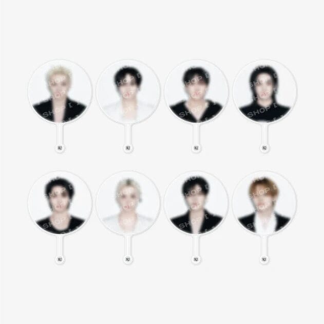 STRAY KIDS - WORLD TOUR 'RUN IT' MD Nolae